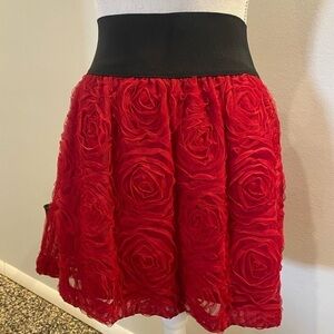 {Stooshy} beautiful red rose skirt